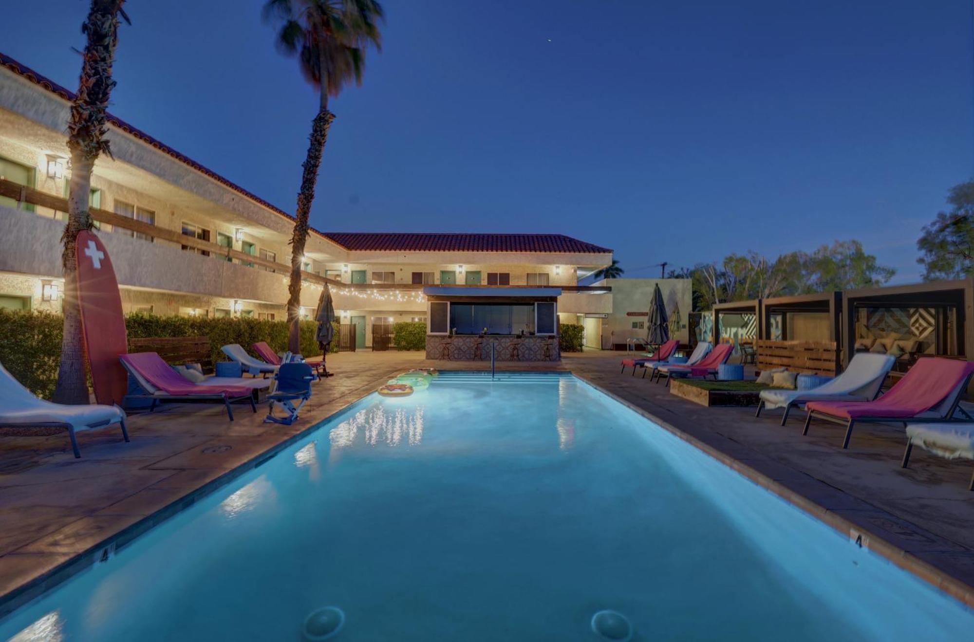 The Infusion Beach Club Palm Springs Exterior foto